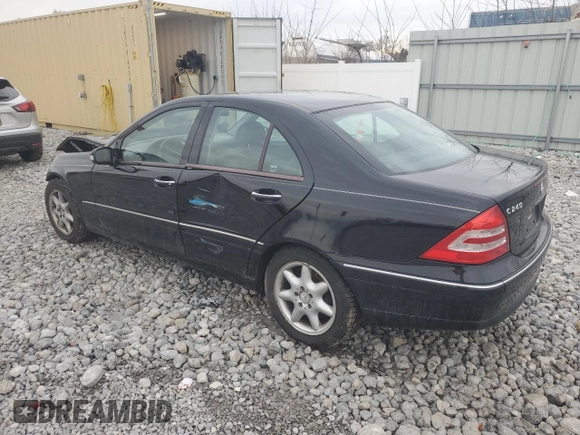 2003 Mercedes-Benz C 240 with VIN WDBRF61J03A443486, listed as a Copart auction lot 43896805 with 62,931 mi miles and Salvage Title. Bid and sale history available at carsss.com. Image 2.