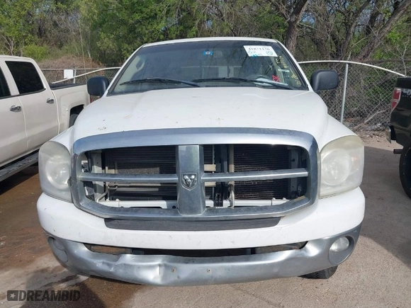2008 Dodge Ram 1500 SLT with VIN 1D7HA182X8J212993, listed as a IAAI auction lot 41871136 with 218,277 mi miles. Bid and sale history available at carsss.com. Image 12.
