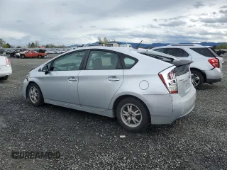 2010 Toyota Prius II with VIN JTDKN3DU2A5147191, listed as a Copart auction lot 48963855 with 195,716 mi miles and Salvage Title. Bid and sale history available at carsss.com. Image 2.