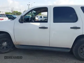 2013 Chevrolet Tahoe Commercial with VIN 1GNLC2E06DR273218, listed as a IAAI auction lot 42459013 with 181,495 mi miles and . Bid and sale history available at DreamBid. Image 15.