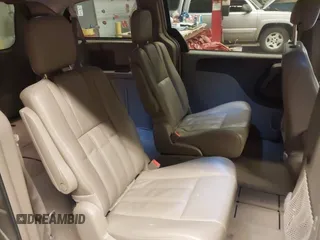 2013 Chrysler Town & Country Touring with VIN 2C4RC1BG5DR731002, listed as a IAAI auction lot 41575003 with 106,486 mi miles. Bid and sale history available at carsss.com. Image 8.