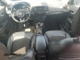 2021 Jeep Compass Altitude z VIN 3C4NJDBB9MT567907, wystawiony jako Copart lot #56241815 z przebiegiem 93 319 mil mil oraz Nie do naprawy • Non repairable. Historia ofert i sprzedaży dostępna na DreamBid. Obrazek 8.