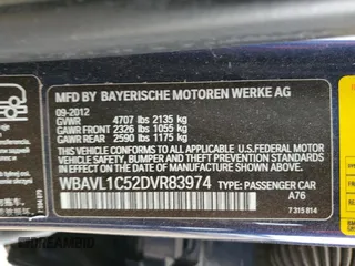 2013 BMW X1 xDrive28i z VIN WBAVL1C52DVR83974, wystawiony jako Copart lot #53567905 z przebiegiem 96 688 mil mil oraz Szkoda całkowita • Salvage title. Historia ofert i sprzedaży dostępna na DreamBid. Obrazek 14.