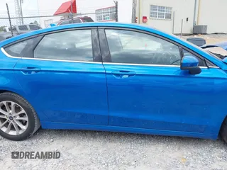 2020 Ford Fusion SE with VIN 3FA6P0HD4LR195267, listed as a IAAI auction lot 42010448 with 97,603 mi miles and . Bid and sale history available at DreamBid. Image 13.