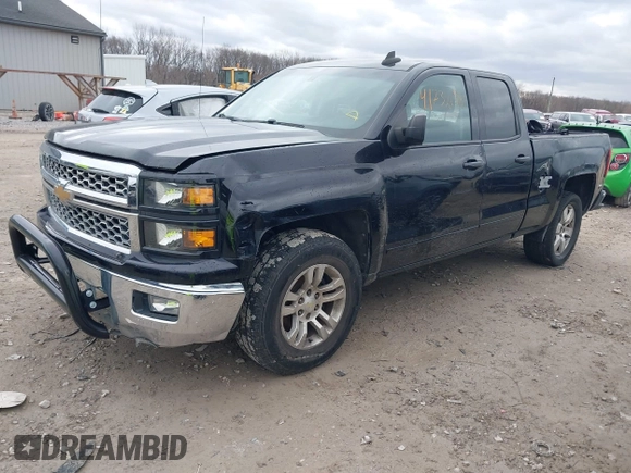 2015 Chevrolet Silverado 1500 LT with VIN 1GCRCREH4FZ200417, listed as a IAAI auction lot 41732194 with 135,000 mi miles. Bid and sale history available at carsss.com. Image 2.