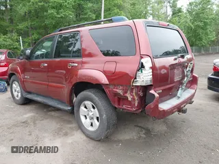 2006 Toyota 4Runner SR5 z VIN JTEBU14R068056845, wystawiony jako IAAI lot #42021707 z przebiegiem 269 036 mil mil oraz . Historia ofert i sprzedaży dostępna na DreamBid. Obrazek 3.