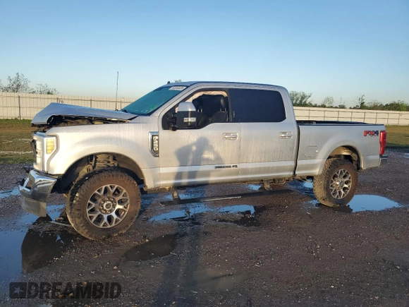 2019 Ford Super Duty F-250 SRW XL with VIN 1FT7W2BT0KED63288, listed as a Copart auction lot 50050435 with 234,096 mi miles and Salvage Title. Bid and sale history available at carsss.com. Image 2.