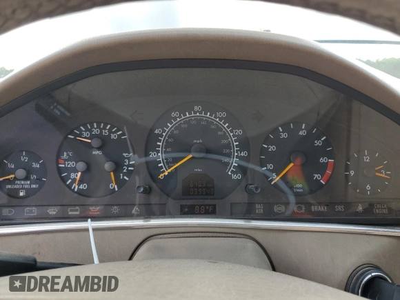 1998 Mercedes-Benz SL-Class with VIN WDBFA67F7WF165259, listed as a Copart auction lot 73132364 with 99,948 mi miles and Salvage Title. Bid and sale history available at carsss.com. Image 9.
