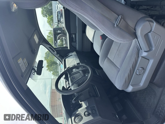 2012 Ford F-150 XL with VIN 1FTMF1EF6CFC91964, listed as a IAAI auction lot 42751409 with 33,647 mi miles and . Bid and sale history available at DreamBid. Image 10.