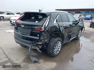 2020 Cadillac XT4 AWD Premium Luxury with VIN 1GYFZDR47LF122394, listed as a IAAI auction lot 41703115 with 69,366 mi miles. Bid and sale history available at carsss.com. Image 4.
