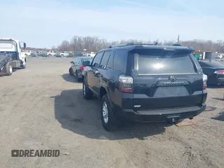 2024 Toyota 4Runner SR5 Premium with VIN JTENU5JRXR6278088, listed as a IAAI auction lot 41781296 with 10,079 mi miles and . Bid and sale history available at DreamBid. Image 3.