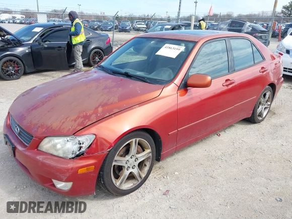 2001 Lexus IS 300/350 z VIN JTHBD182X10015601, wystawiony jako IAAI lot #41863159 z przebiegiem 152 695 mil mil oraz . Historia ofert i sprzedaży dostępna na DreamBid. Obrazek 2.