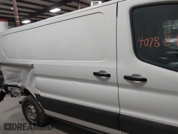 2024 Ford Transit Cargo with VIN 1FTYE1Y89RKA72434, listed as a IAAI auction lot 40788108 with 9,647 mi miles. Bid and sale history available at carsss.com. Image 13.