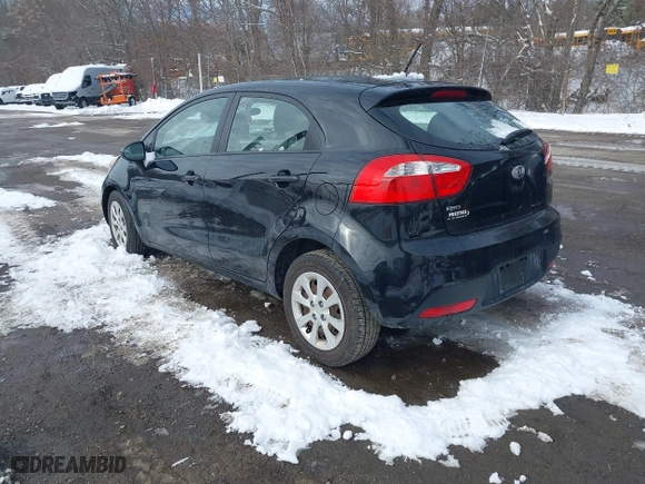 2013 Kia Rio LX with VIN KNADM5A37D6194117, listed as a IAAI auction lot 41522784 with 125,325 mi miles. Bid and sale history available at carsss.com. Image 3.
