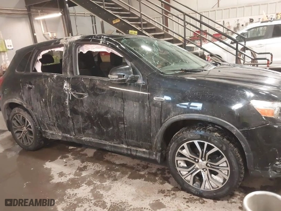 2019 Mitsubishi Outlander Sport ES 2.0 with VIN JA4AR3AU8KU005059, listed as a IAAI auction lot 41327991 with 41,312 mi miles. Bid and sale history available at carsss.com. Image 13.