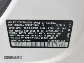 2017 Volkswagen Passat SE z VIN 1VWGT7A37HC032927, wystawiony jako Copart lot #60321125 z przebiegiem 208 231 mil mil oraz Szkoda całkowita • Salvage title. Historia ofert i sprzedaży dostępna na DreamBid. Obrazek 13.