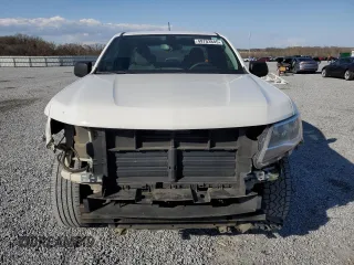 2019 Chevrolet Colorado 2WD Work Truck with VIN 1GCHSBEA0K1125569, listed as a Copart auction lot 49703845 with 89,663 mi miles and Salvage Title. Bid and sale history available at DreamBid. Image 5.
