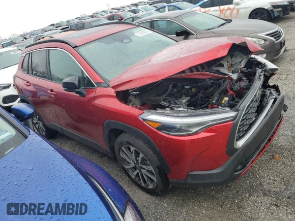2025 Toyota Corolla Cross XLE с VIN 7MUDAABGXSV121641, выставлен на аукционе Copart как лот 51283055 с пробегом 8 831 миль миль и Списание • Salvage title. История ставок и продаж доступна на DreamBid. Изображение 4.