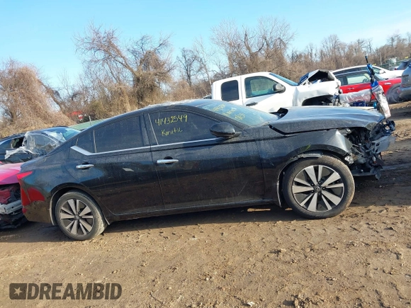 2019 Nissan Altima 2.5 SV with VIN 1N4BL4DV1KC104369, listed as a IAAI auction lot 41432549 with 40,542 mi miles. Bid and sale history available at carsss.com. Image 14.