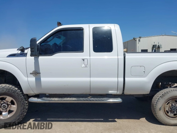 2011 Ford Super Duty F-250 SRW XL with VIN 1FT7X2BT8BEA50325, listed as a IAAI auction lot 41967600 with 189,932 mi miles. Bid and sale history available at carsss.com. Image 14.