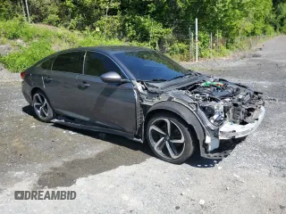 2019 Honda Accord Sport z VIN 1HGCV2F32KA006070, wystawiony jako Copart lot #58180025 z przebiegiem 88 408 mil mil oraz Szkoda całkowita • Salvage title. Historia ofert i sprzedaży dostępna na DreamBid. Obrazek 4.