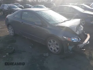 2011 Honda Civic Cpe LX with VIN 2HGFG1B61BH517157, listed as a IAAI auction lot 40920497 with 166,526 mi miles. Bid and sale history available at carsss.com. Image 1.