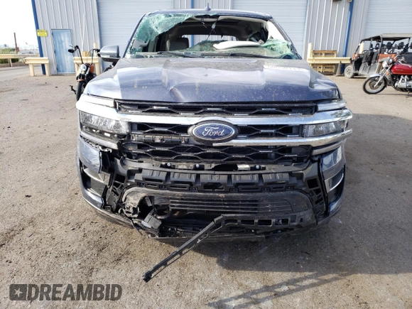 2023 Ford Expedition Limited with VIN 1FMJU2A85PEA00495, listed as a Copart auction lot 67681483 with 8,957 mi miles. Bid and sale history available at carsss.com. Image 5.