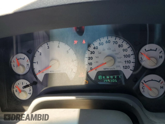 2006 Dodge 1500 SLT z VIN 1D7HA18226J112237, wystawiony jako Copart lot #56991675 z przebiegiem 199 305 mil mil oraz Szkoda całkowita • Salvage title. Historia ofert i sprzedaży dostępna na DreamBid. Obrazek 9.