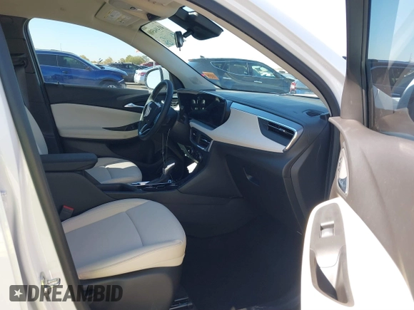 2025 Buick Encore GX Preferred with VIN KL4AMBSP9SB012485, listed as a IAAI auction lot 41494500 with 1,475 mi miles and . Bid and sale history available at DreamBid. Image 5.