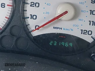 2002 Jeep Liberty Sport with VIN 1J4GL48K82W345855, listed as a IAAI auction lot 41687317 with 231,969 mi miles. Bid and sale history available at carsss.com. Image 16.