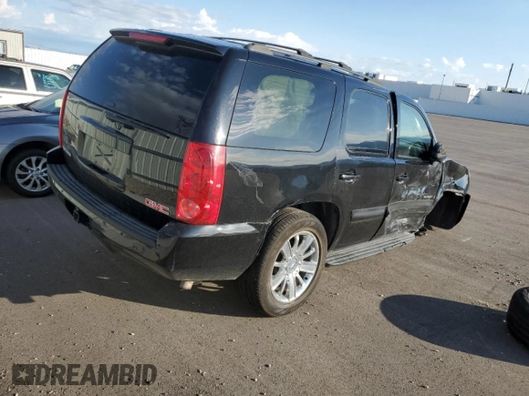 2007 GMC Yukon SLT with VIN 1GKFK13007J148406, listed as a Copart auction lot 67175134 with 175,936 mi miles and Salvage Title. Bid and sale history available at carsss.com. Image 3.