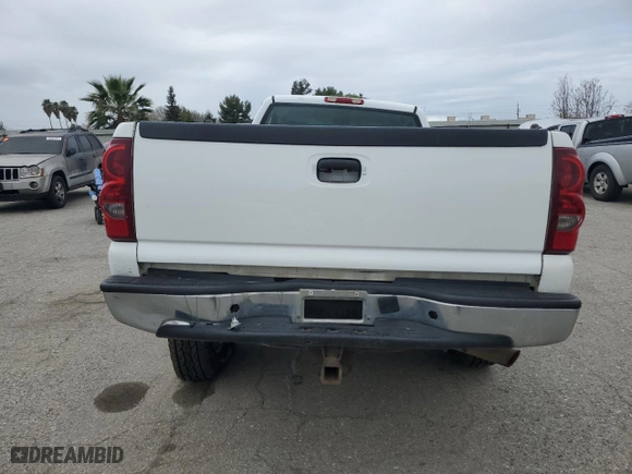 2003 Chevrolet Silverado 2500HD LS with VIN 1GCHC24U13E178137, listed as a Copart auction lot 48511395 with 190,096 mi miles and Salvage Title. Bid and sale history available at carsss.com. Image 6.