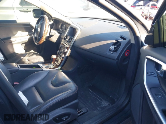 2012 Volvo XC60 3.0L with VIN YV4902DZXC2294993, listed as a IAAI auction lot 41428807 with 214,970 mi miles and . Bid and sale history available at DreamBid. Image 5.