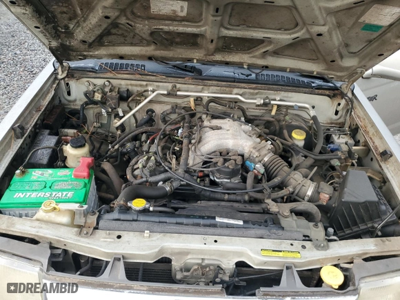 2000 Nissan Frontier 2WD XE with VIN 1N6ED26T5YC413840, listed as a Copart auction lot 81996434 with 189,884 mi miles and Salvage Title. Bid and sale history available at carsss.com. Image 11.