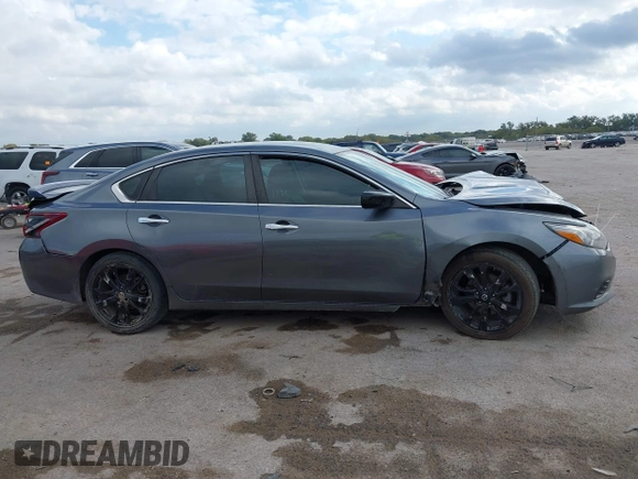 2018 Nissan Altima 2.5 S with VIN 1N4AL3AP9JC288485, listed as a IAAI auction lot 40718406 with 106,819 mi miles. Bid and sale history available at carsss.com. Image 13.