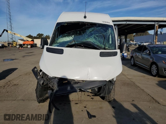 2024 Mercedes-Benz Sprinter Cargo with VIN W1Y4KBHY4RT182858, listed as a Copart auction lot 87263844 with Not Provided miles and Salvage Title. Bid and sale history available at carsss.com. Image 5.