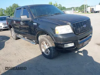 2005 Ford F-150 XLT z VIN 1FTPW14565KF05741, wystawiony jako IAAI lot #42831697 z przebiegiem 128 096 mil mil oraz . Historia ofert i sprzedaży dostępna na DreamBid. Obrazek 1.