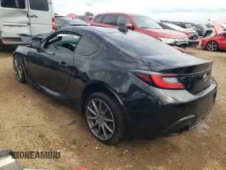 2022 Toyota GR86 with VIN JF1ZNBC13N8755781, listed as a Copart auction lot 63910824 with 37,814 mi miles and Salvage Title. Bid and sale history available at carsss.com. Image 2.