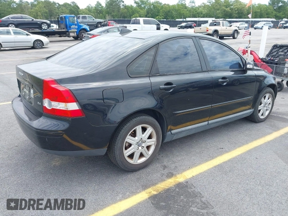 2007 Volvo S40 2.4L z VIN YV1MS382972260828, wystawiony jako IAAI lot #42312374 z przebiegiem 129 152 mil mil oraz . Historia ofert i sprzedaży dostępna na DreamBid. Obrazek 4.
