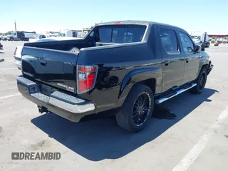 2008 Honda Ridgeline RTL with VIN 2HJYK16528H524064, listed as a IAAI auction lot 42588596 with 180,776 mi miles and . Bid and sale history available at DreamBid. Image 4.