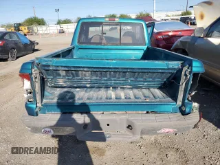 1995 Ford Ranger XL z VIN 1FTCR14A3SPA94820, wystawiony jako Copart lot #86786014 z przebiegiem Nie podano mil oraz Nie do naprawy • Non repairable. Historia ofert i sprzedaży dostępna na DreamBid. Obrazek 6.