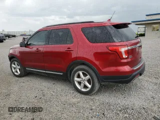 2018 Ford Explorer XLT z VIN 1FM5K7D88JGB65131, wystawiony jako Copart lot #52633515 z przebiegiem 80 226 mil mil oraz Szkoda całkowita • Salvage title. Historia ofert i sprzedaży dostępna na DreamBid. Obrazek 2.