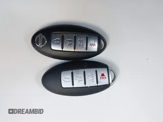 2017 Nissan Sentra S z VIN 3N1AB7AP3HY271836, wystawiony jako IAAI lot #42019396 z przebiegiem 99 824 mil mil oraz . Historia ofert i sprzedaży dostępna na DreamBid. Obrazek 11.