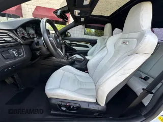 2015 BMW M4 z VIN WBS3R9C58FK332532, wystawiony jako Copart lot #59045225 z przebiegiem 127 199 mil mil oraz Tytuł czysty. Historia ofert i sprzedaży dostępna na DreamBid. Obrazek 14.