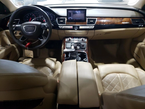 2014 Audi A8 4.0T with VIN WAUR2AFD1EN005555, listed as a Copart auction lot 55664075 with 170,188 mi miles and Salvage title. Bid and sale history available at DreamBid. Image 8.