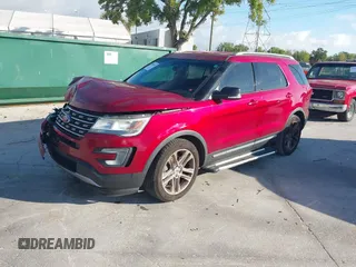 2017 Ford Explorer XLT with VIN 1FM5K7D85HGA84825, listed as a IAAI auction lot 41843831 with 153,594 mi miles and . Bid and sale history available at DreamBid. Image 21.