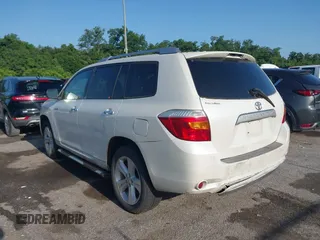 2010 Toyota Highlander Limited with VIN 5TDYK3EH9AS012546, listed as a IAAI auction lot 42555968 with 219,607 mi miles and . Bid and sale history available at DreamBid. Image 3.