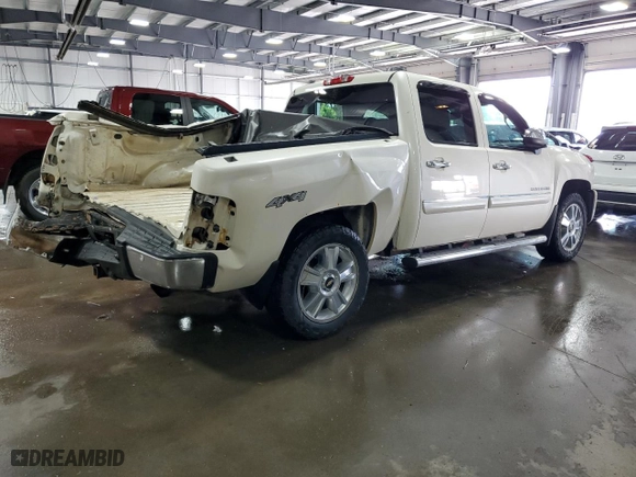 2013 Chevrolet Silverado 1500 LTZ with VIN 3GCPKTE21DG344250, listed as a Copart auction lot 62189014 with 122,815 mi miles and Salvage Title. Bid and sale history available at carsss.com. Image 3.