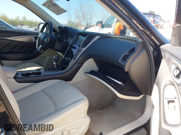 2015 Infiniti Q50 Premium with VIN JN1BV7AR2FM396677, listed as a IAAI auction lot 42017514 with 98,967 mi miles. Bid and sale history available at carsss.com. Image 5.