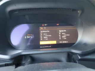 2021 Polestar 2 Launch Edition z VIN LPSED3KAXML018388, wystawiony jako Copart lot #87899305 z przebiegiem 68 000 mil mil oraz Tytuł czysty. Historia ofert i sprzedaży dostępna na DreamBid. Obrazek 9.